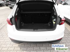 Skoda Fabia Essence 1.0MPI