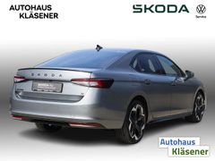 Skoda Superb Sportline iV