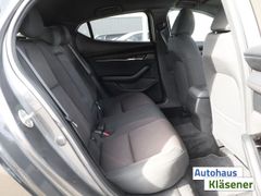 Mazda 3 e-Skyactiv 2.0