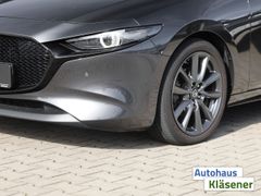 Mazda 3 e-Skyactiv 2.0