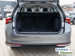 Skoda Octavia Combi Selection