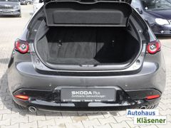 Mazda 3 e-Skyactiv 2.0