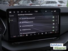 Skoda Octavia Combi110KWDSG HUD